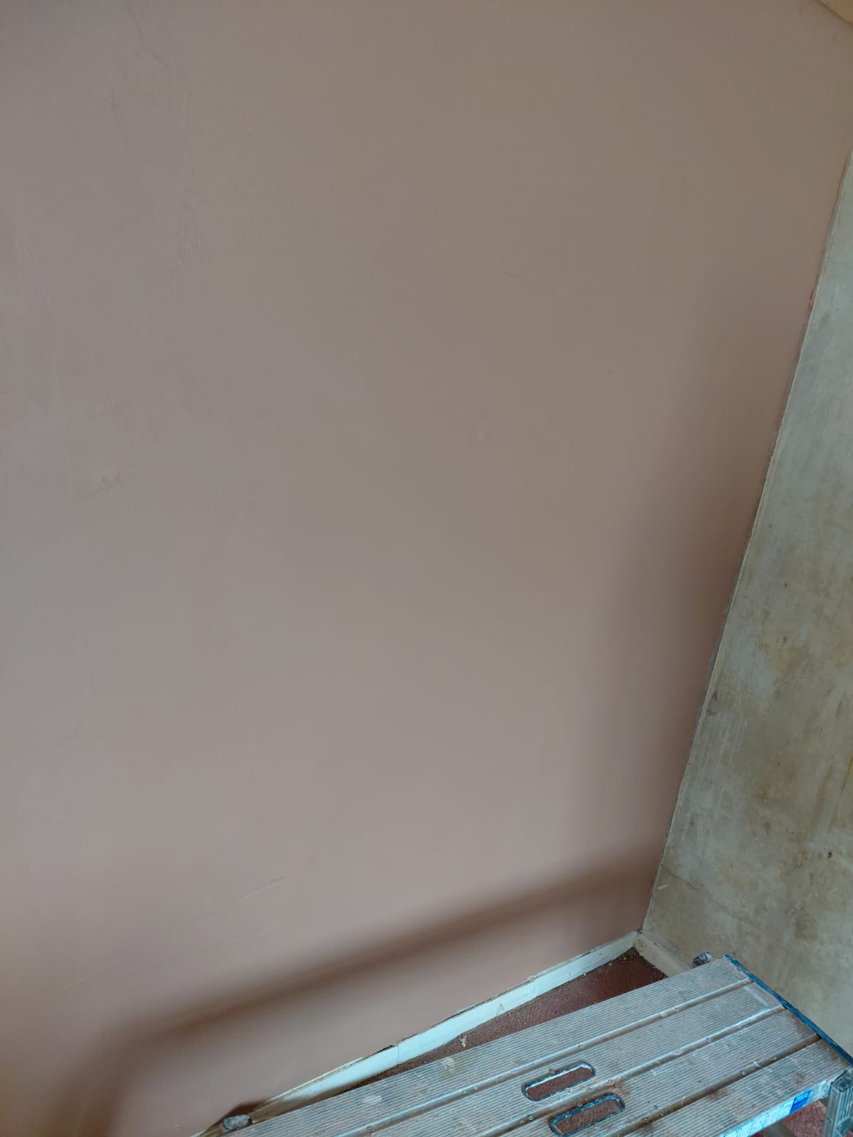 Smooth skim finish — wall detail